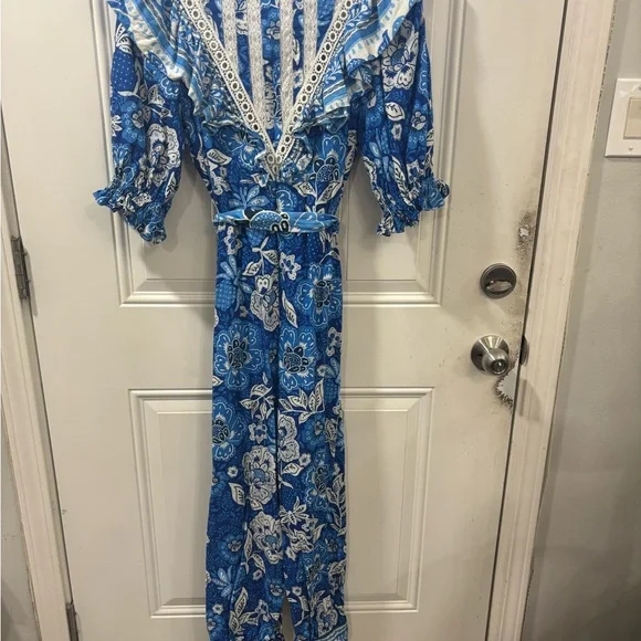 FARM Rio Full of Flowers Blue Floral Jumpsuit Size M - Picture 6 of 6